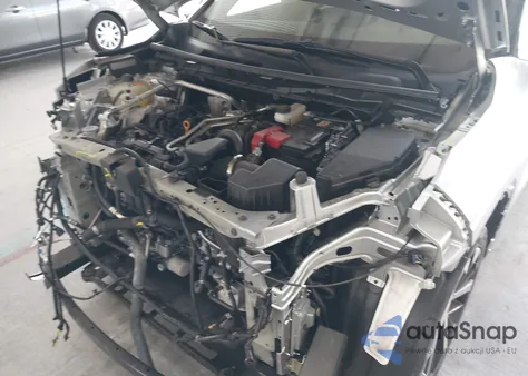 2024 Mitsubishi Outlander Sel 2.5 2Wd from USA, damaged, VIN JA4J3WA87RZ031168